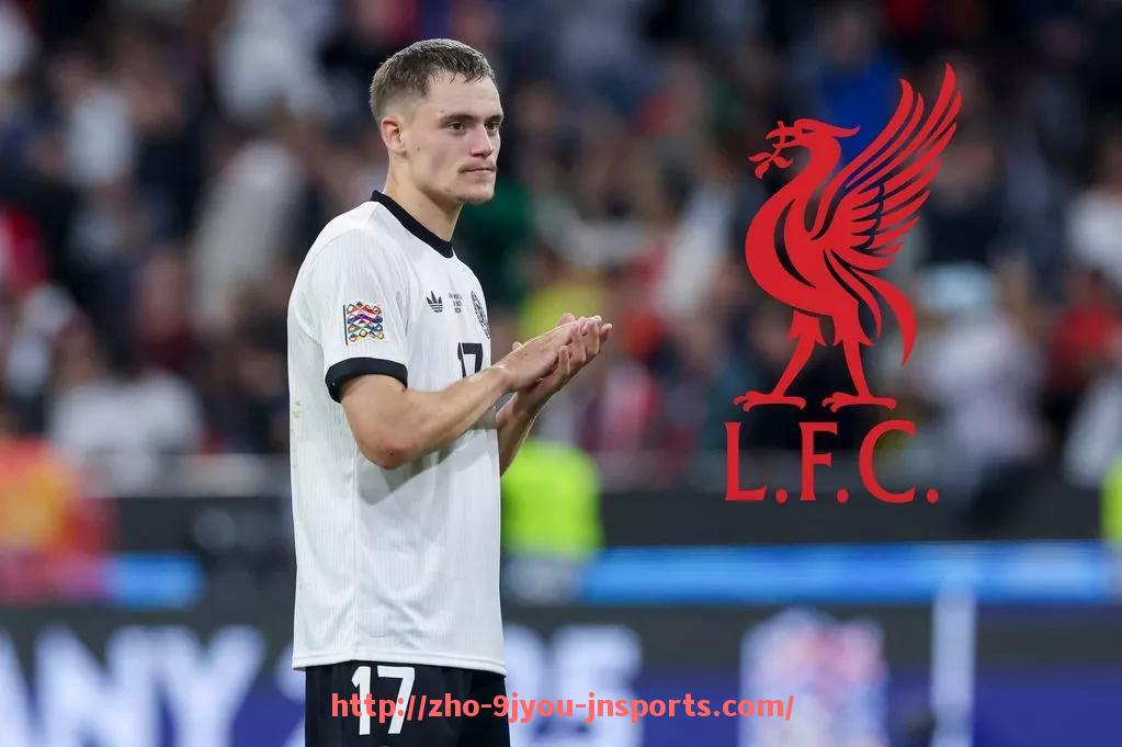 J9九游会登录入口-英超狼队10号球员资料及赛场表现分析